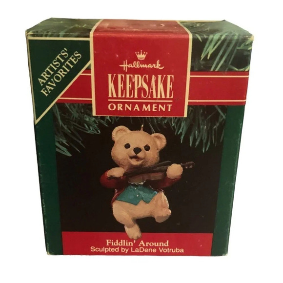 VTG HALLMARK KEEPSAKE '91 "Fiddlin' Around" Bear Violin Xmas Christmas Ornament - Picture 2 of 8
